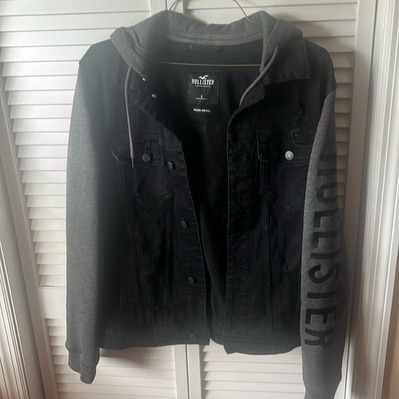 Hollister Jacket - Picture 1 of 10